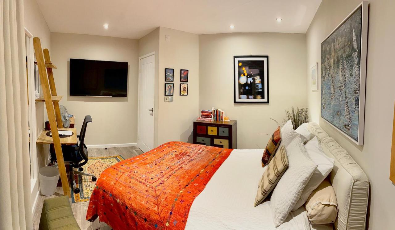 Modern, Gr Floor 1 Bed, Bathroom, Garden & Private Entry With Free Parking เคมบริดจ์ ภายนอก รูปภาพ